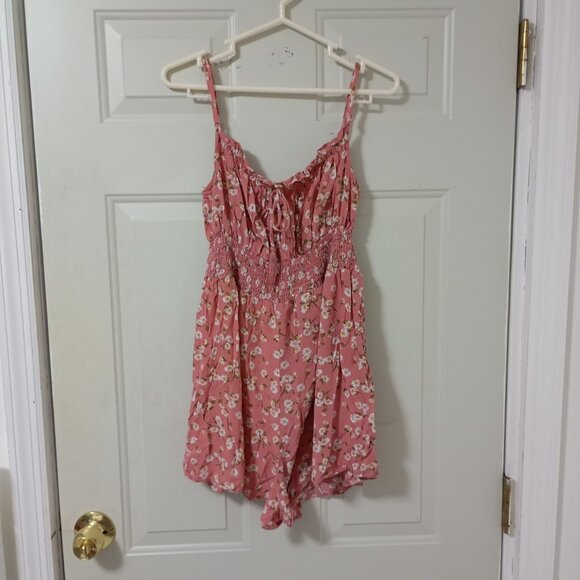 Vine & Valley Sz XL Pink Floral Romper Shorts Womens Sleeveless Summer Outfit - Picture 1 of 10